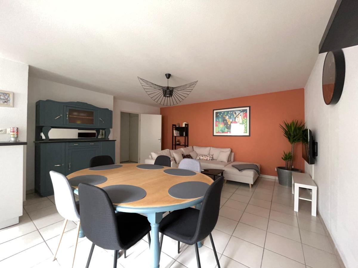 Apartment Le Verrieres - Cozy Avec Balcon Proche De La Gare *